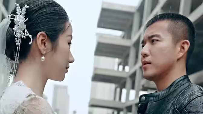 我的富豪美女总裁(我的极品女总裁)封面图