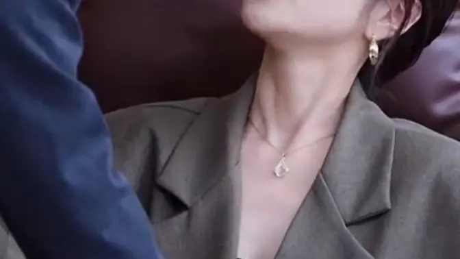 你是年少的欢喜封面图