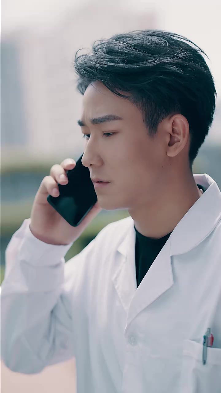 离婚后沈总他后悔了封面图