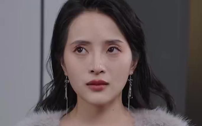 隐世天尊封面图