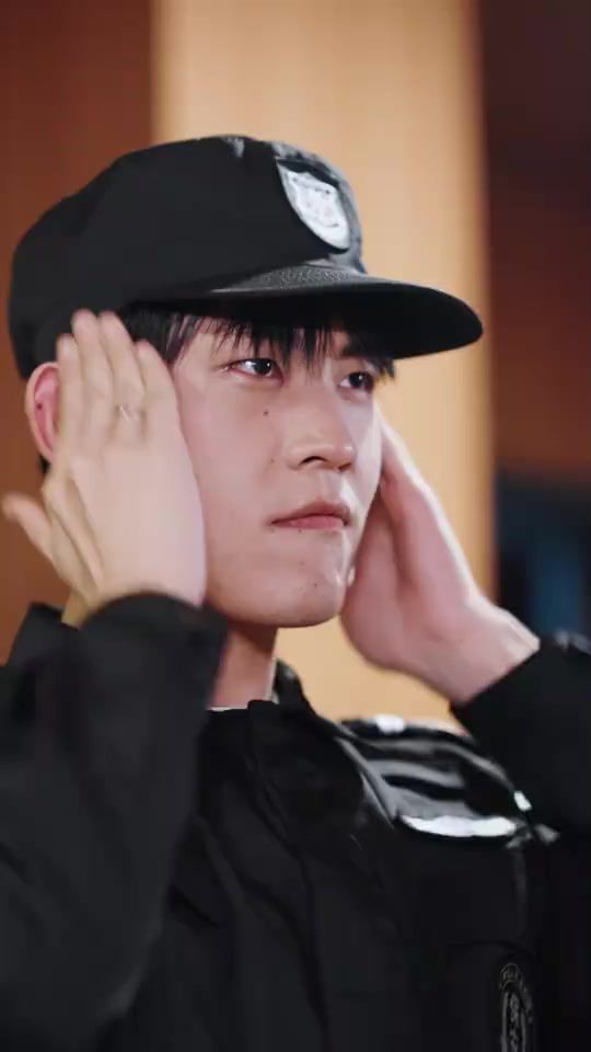 我的绝美总裁女老板封面图