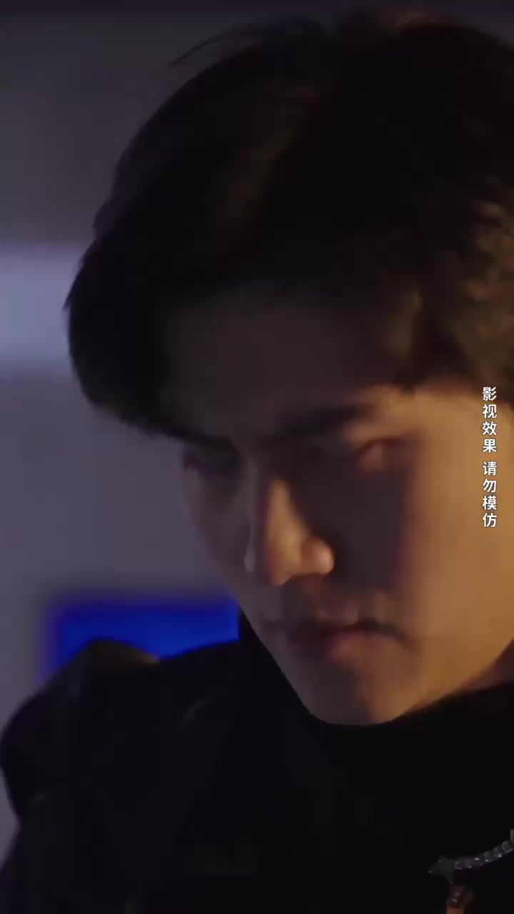 赤焰圣尊封面图