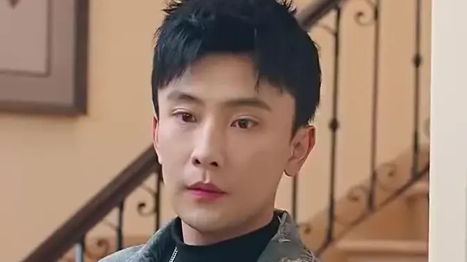 我爸给我找了三个男朋友封面图