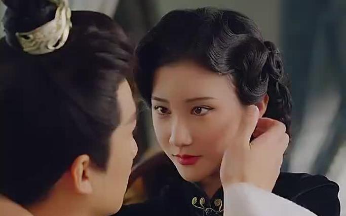 乾坤之下封面图