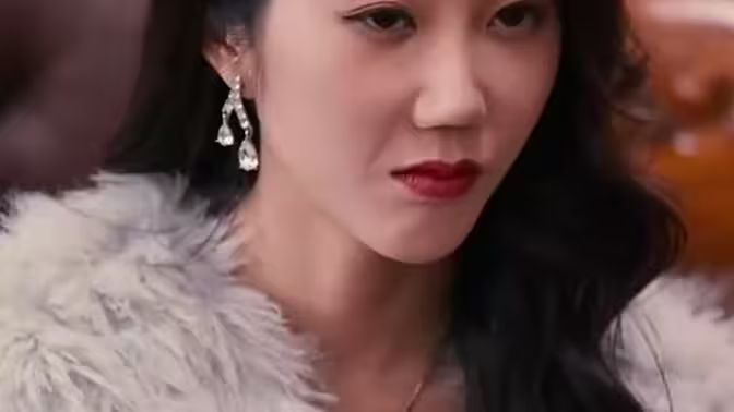 腹黑女秘封面图