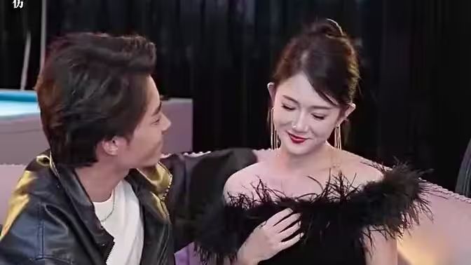 被退婚后，我怀了大佬的崽封面图